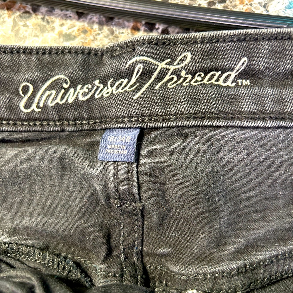 Universal Thread High Rise fFlare Button Fly Jeans